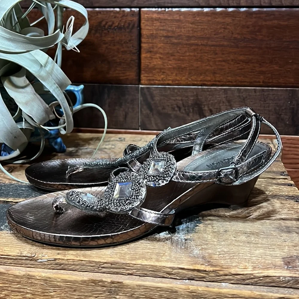 Kenneth Cole Reaction great used